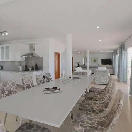 Villa Athena With Private Heated Pool And Sea Views Costa Adeje (Tenerife)