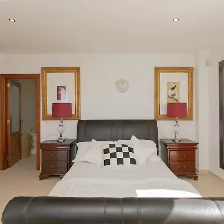 Villa Athena With Private Heated Pool And Sea Views Costa Adeje (Tenerife)