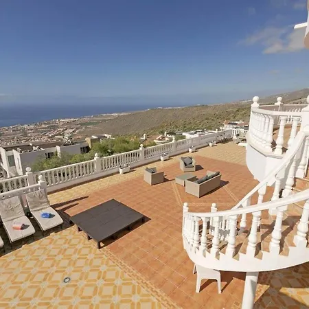 Athena With Private Heated Pool And Sea Views