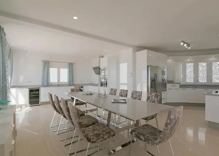 Athena With Private Heated Pool And Sea Views *