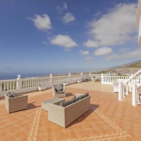 فيلة Athena With Private Heated Pool And Sea Views