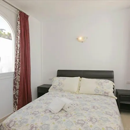 Athena With Private Heated Pool And Sea Views